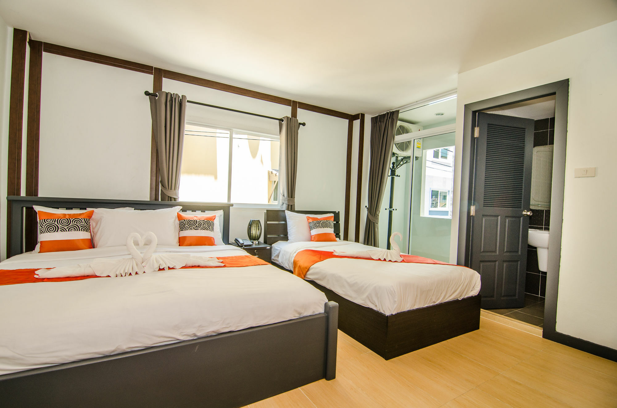 Colora Hotel Patong Phuket Kültér fotó