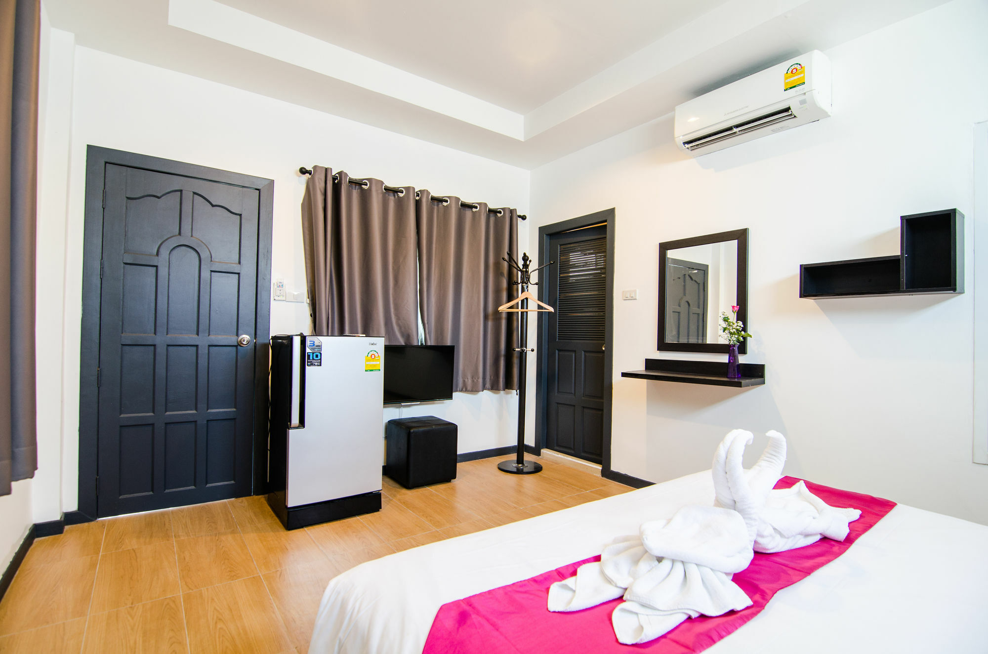 Colora Hotel Patong Phuket Kültér fotó