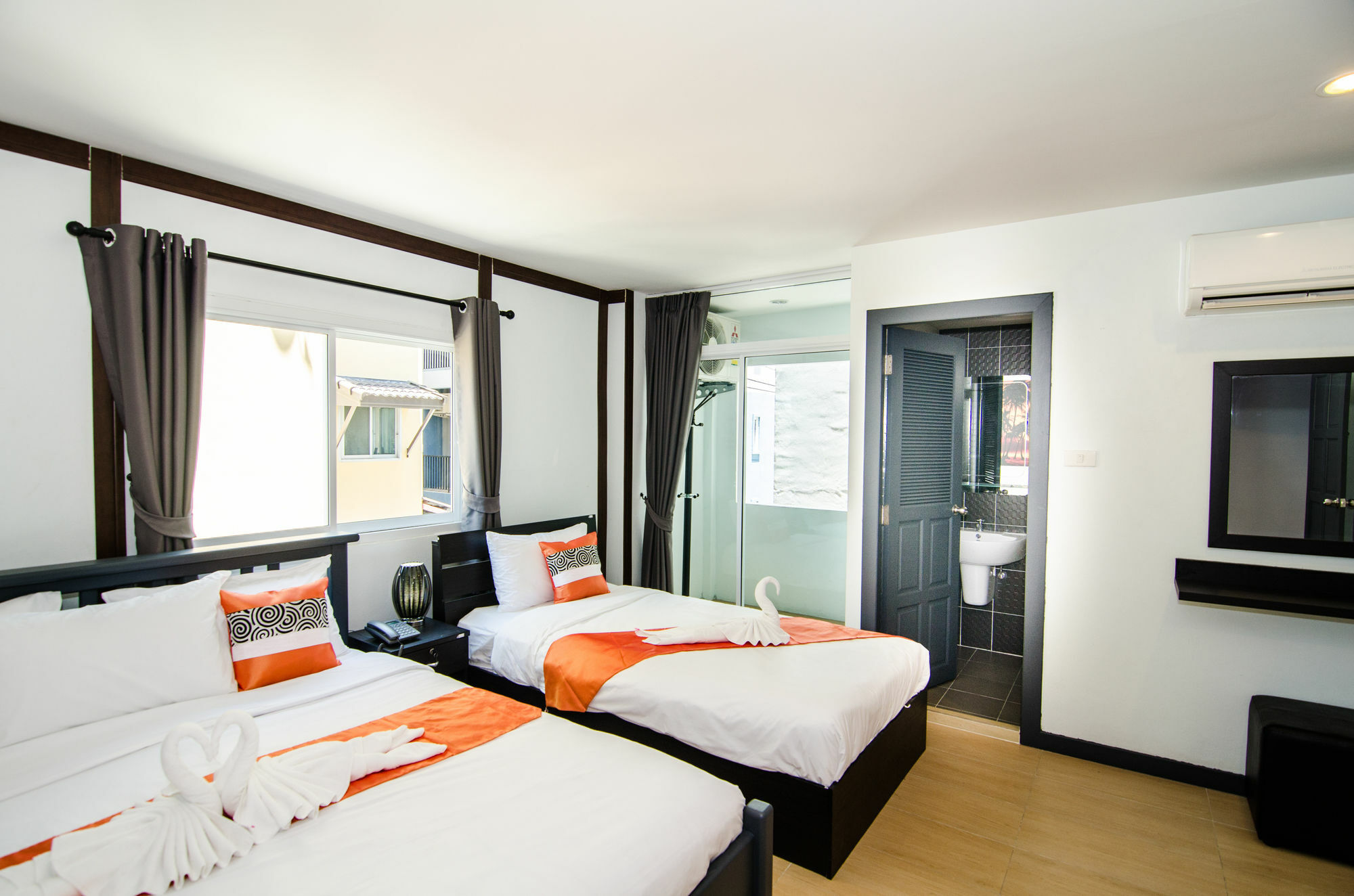 Colora Hotel Patong Phuket Kültér fotó